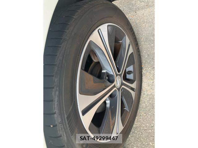 Nissan LEAF 2017-12 8849532-5