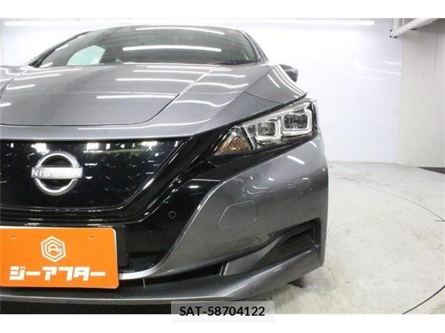 Nissan LEAF 2022-03 8871313-12