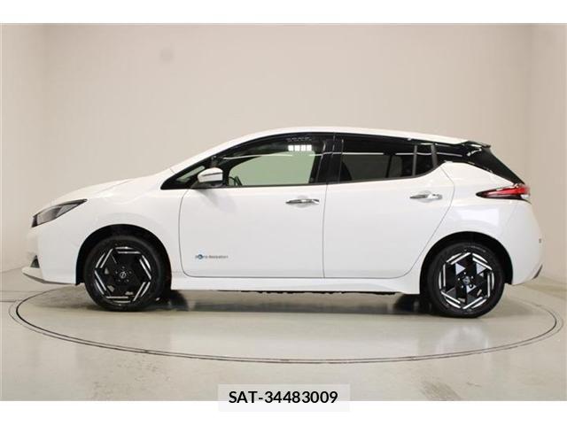 Nissan LEAF 2025-03 8871307-8
