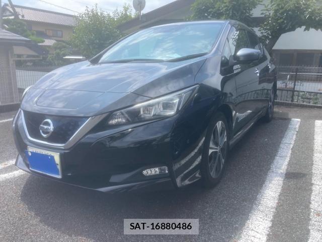 Nissan LEAF 2017-10 8871315-1