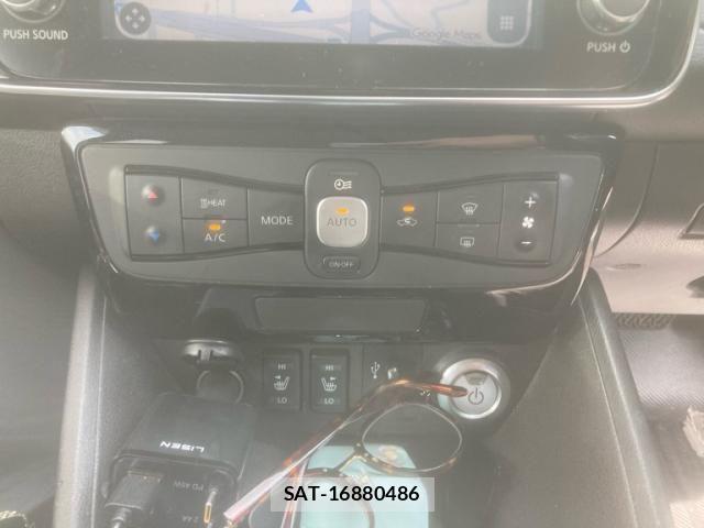 Nissan LEAF 2017-10 8871315-20