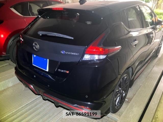 Nissan LEAF 2021-01 8871306-3
