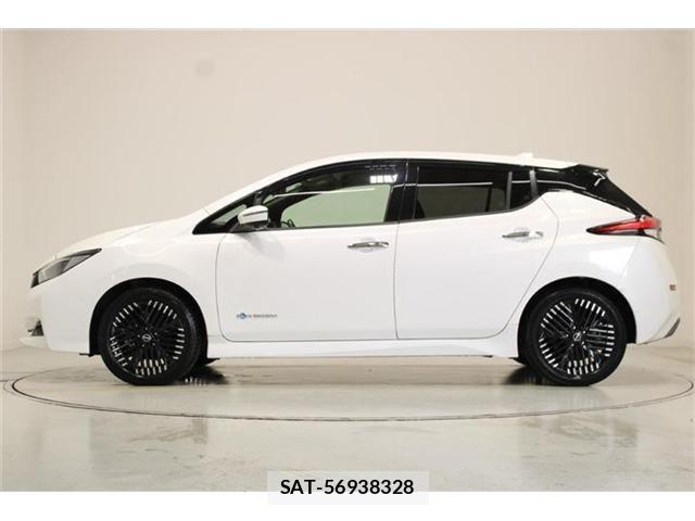 Nissan LEAF 2022-06 8871311-9