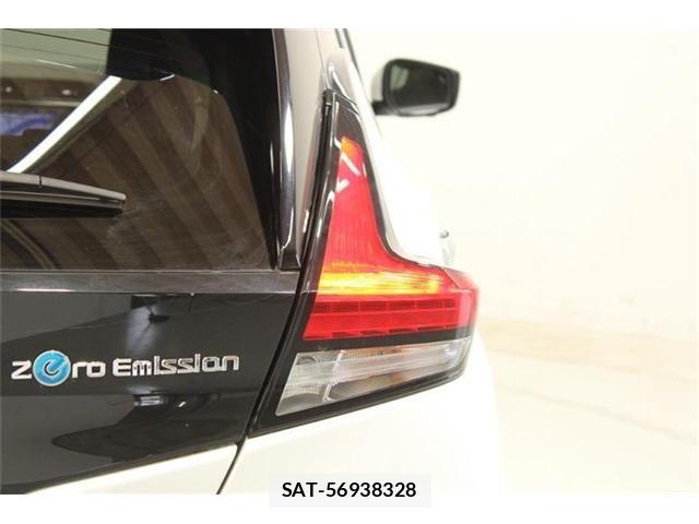 Nissan LEAF 2022-06 8871311-18