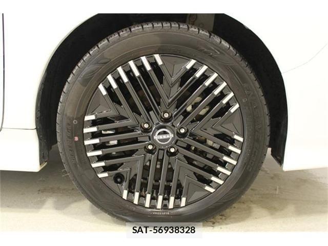 Nissan LEAF 2022-06 8871311-22