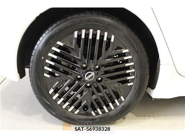 Nissan LEAF 2022-06 8871311-23