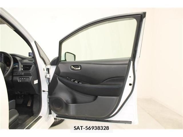 Nissan LEAF 2022-06 8871311-28