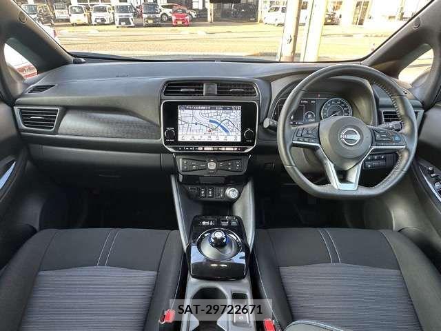 Nissan LEAF 2021-09 8871308-8