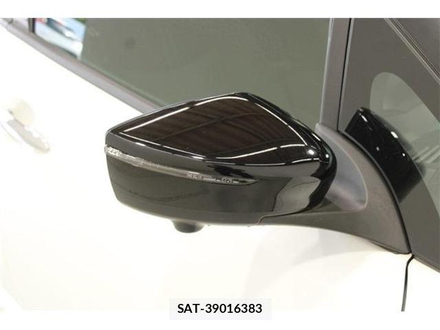 Nissan LEAF 2024-12 8871305-21