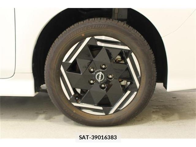 Nissan LEAF 2024-12 8871305-22