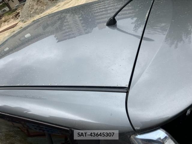 Nissan LEAF 2013-10 8871314-8