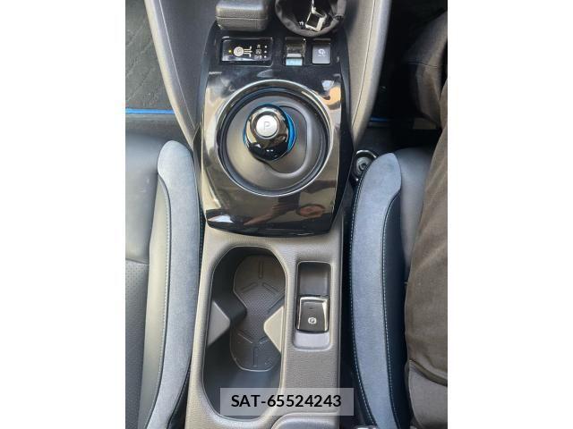 Nissan LEAF 2017-12 8871312-20