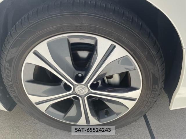 Nissan LEAF 2017-12 8871312-4