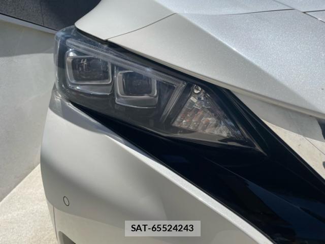 Nissan LEAF 2017-12 8871312-8