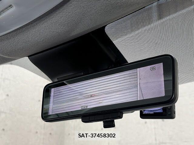Nissan LEAF 2021-11 8871310-17