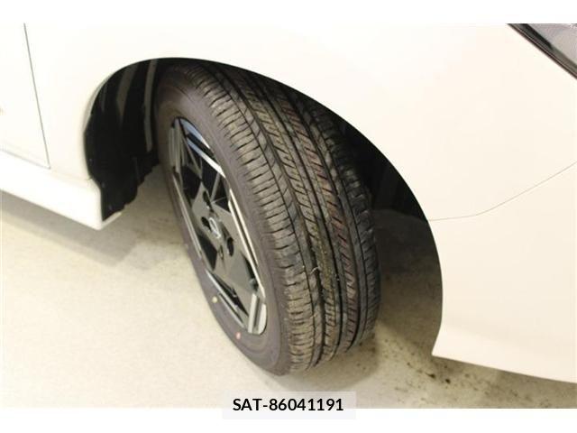 Nissan LEAF 2025-03 8871309-27