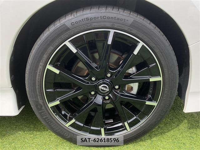 Nissan LEAF 2022-06 8880410-13