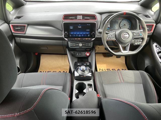 Nissan LEAF 2022-06 8880410-2