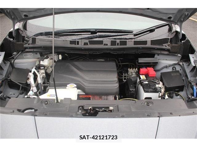 Nissan LEAF 2022-09 8880408-29