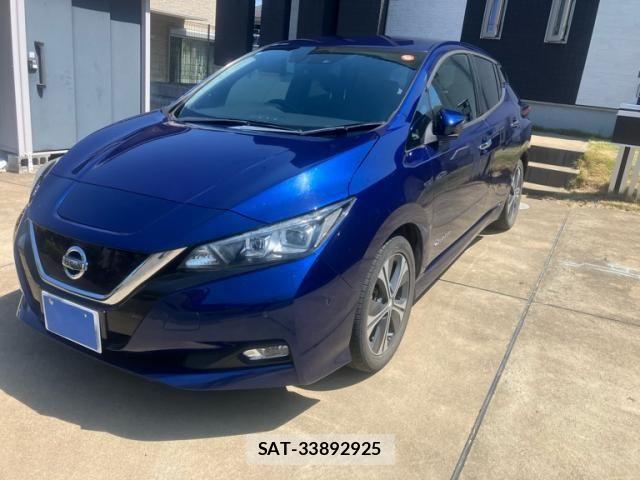 Nissan LEAF 2017-10 8880417-1
