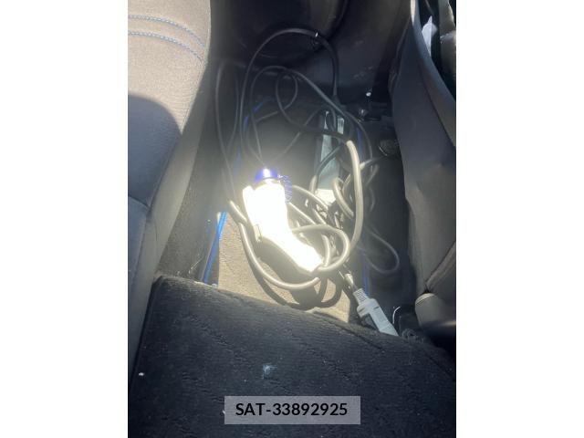 Nissan LEAF 2017-10 8880417-28