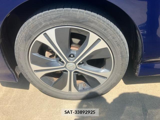 Nissan LEAF 2017-10 8880417-7