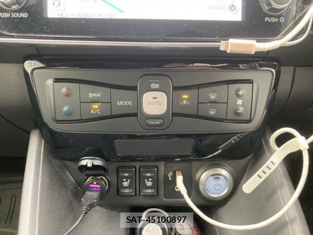 Nissan LEAF 2017-11 8880415-13