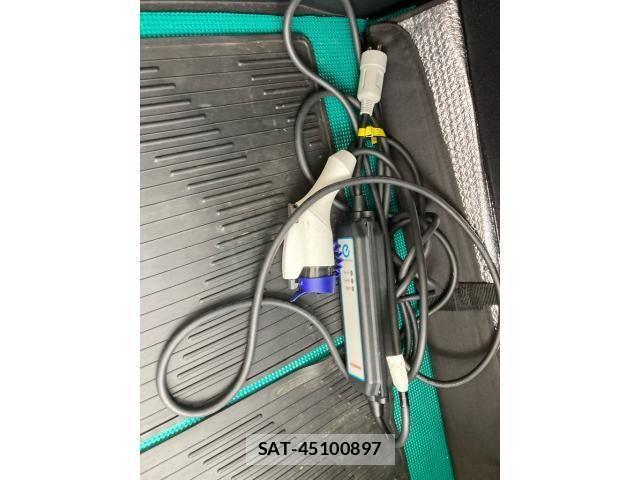 Nissan LEAF 2017-11 8880415-22