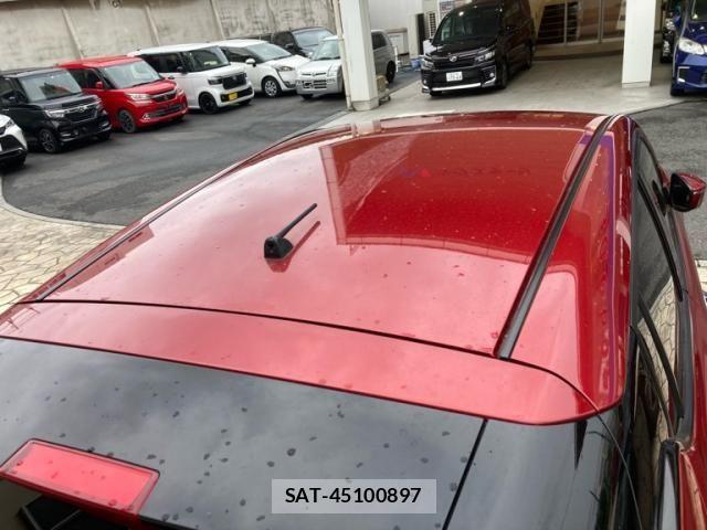 Nissan LEAF 2017-11 8880415-4
