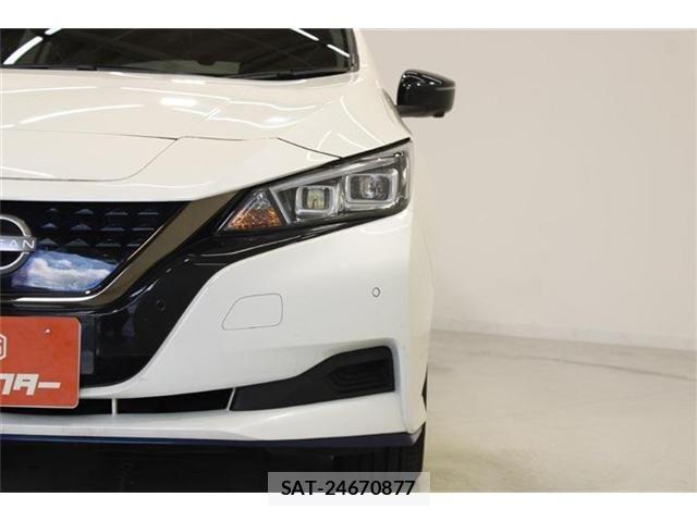 Nissan LEAF 2022-03 8883823-14