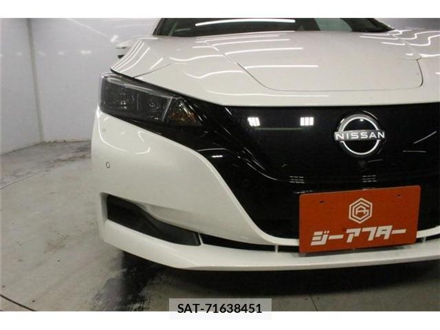 Nissan LEAF 2022-06 8883824-10