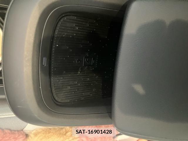 Nissan LEAF 2026-05 8130951-27