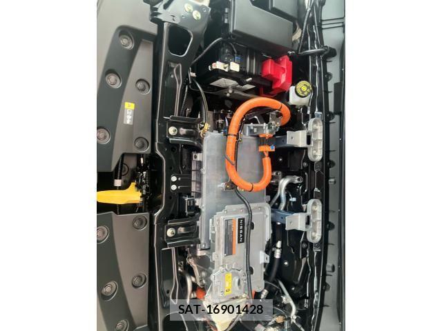 Nissan LEAF 2026-05 8130951-5