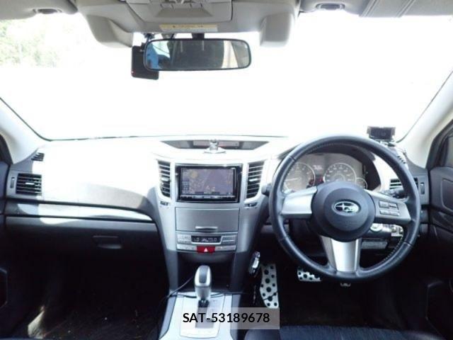 Subaru LEGACY 2012-03 6682711-22