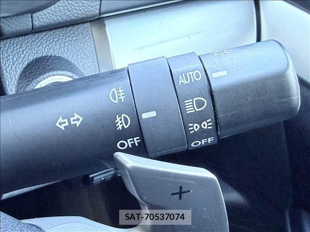 Subaru LEGACY B4 2011-01 3771090-26