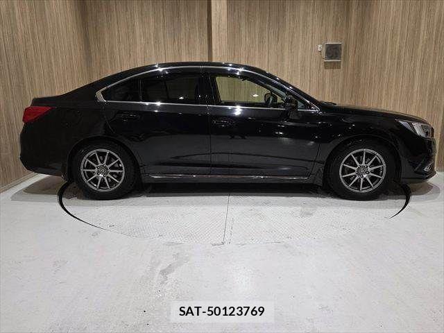 Subaru LEGACY B4 2017-10 4393078-17