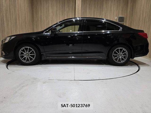 Subaru LEGACY B4 2017-10 4393078-21