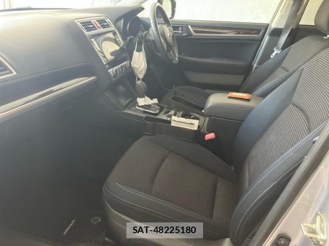 Subaru LEGACY B4 2017-02 6672203-20