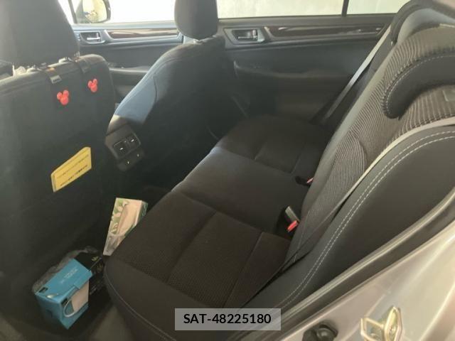 Subaru LEGACY B4 2017-02 6672203-21