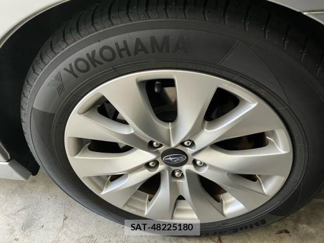 Subaru LEGACY B4 2017-02 6672203-7