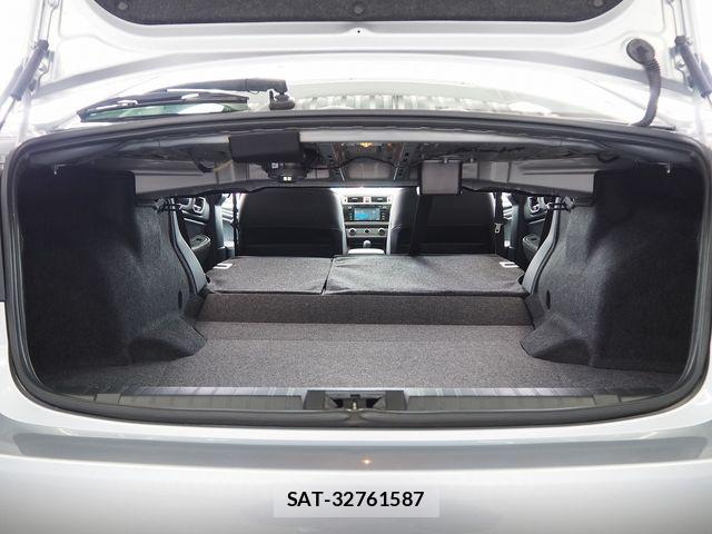 Subaru LEGACY B4 2015-09 6683835-11