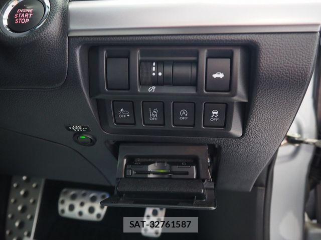 Subaru LEGACY B4 2015-09 6683835-16