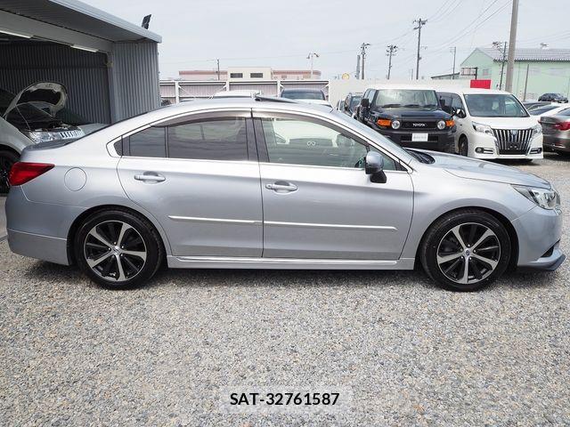 Subaru LEGACY B4 2015-09 6683835-20