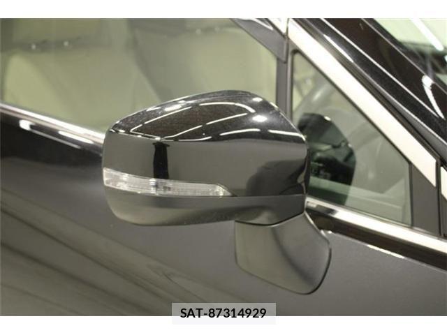 Subaru LEGACY B4 2018-04 6907408-20