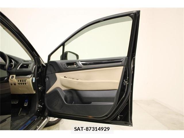 Subaru LEGACY B4 2018-04 6907408-28