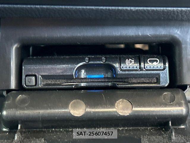 Subaru LEGACY B4 2016-05 7059175-8