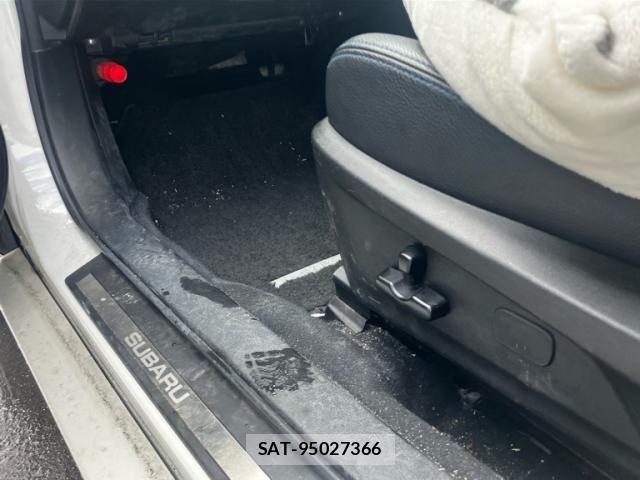 Subaru LEGACY B4 2013-08 7220696-9