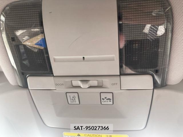 Subaru LEGACY B4 2013-08 7220696-19