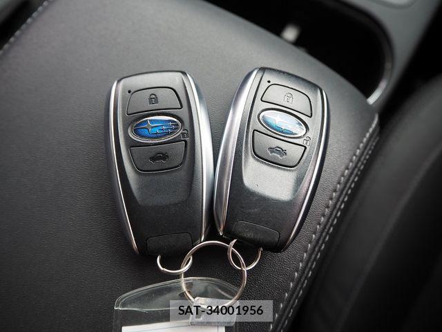 Subaru LEGACY B4 2017-07 7220703-17
