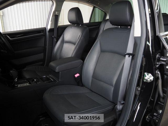 Subaru LEGACY B4 2017-07 7220703-8